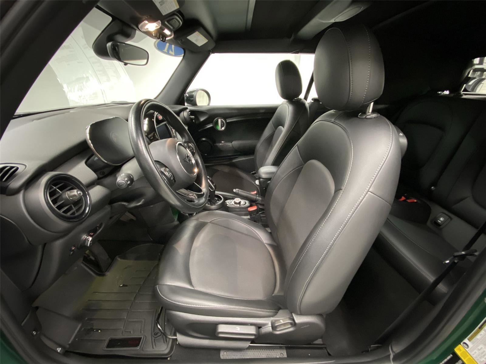 Used 2021 MINI Cooper Convertible w/ 6.5" Touchscreen Package image 17