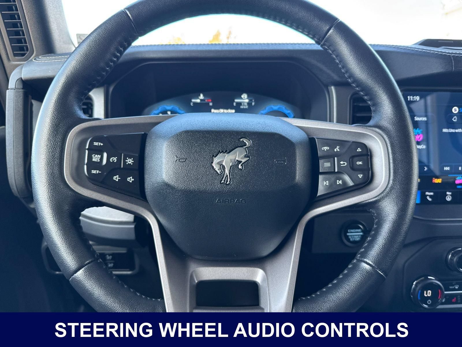 Used 2025 Ford Bronco Badlands AWD/4WD image 31