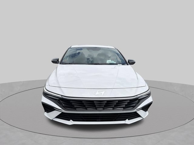 New 2026 Hyundai Elantra SEL Sport FWD image 17