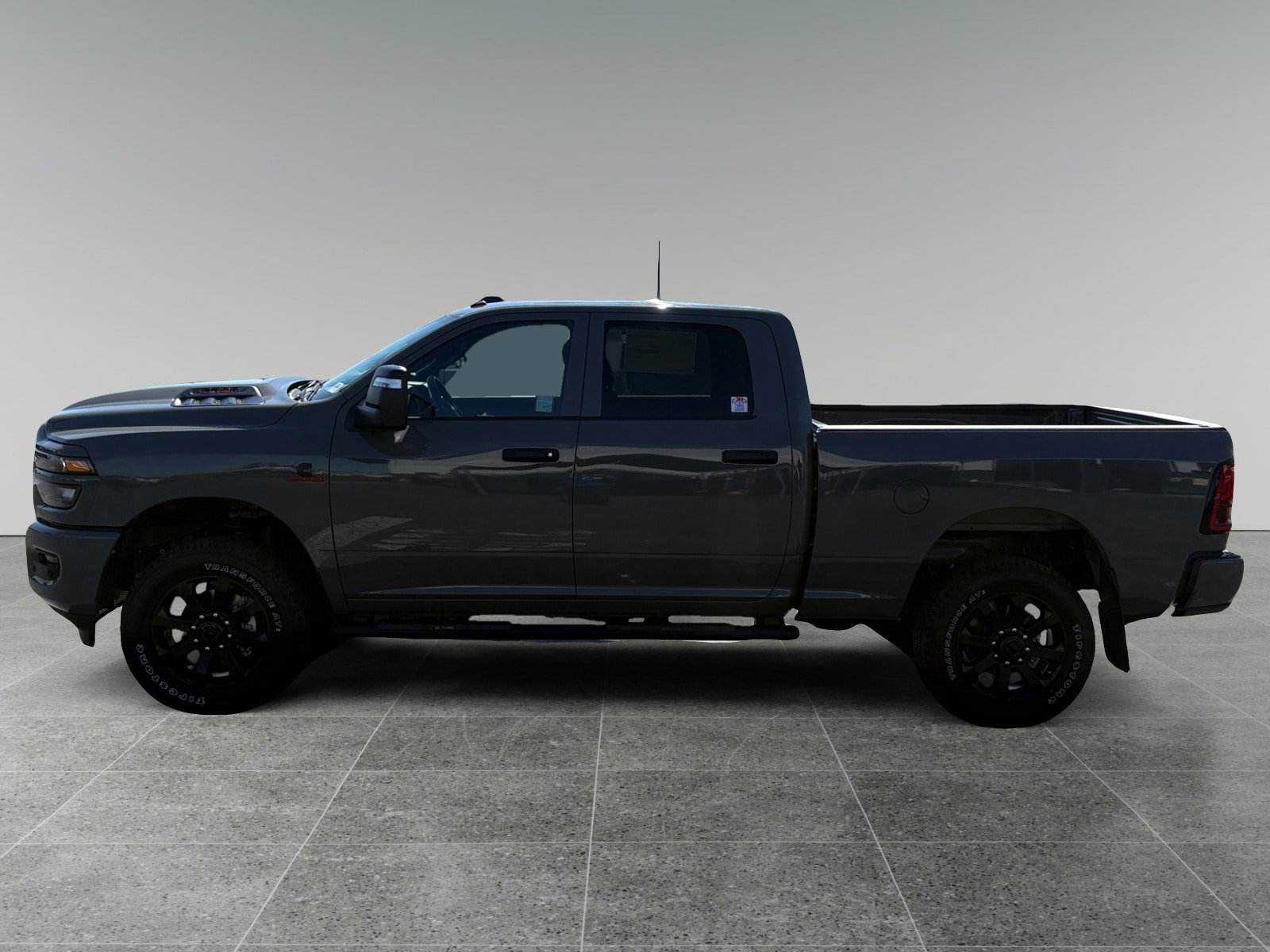 New 2026 RAM 2500 Tradesman AWD/4WD image 2