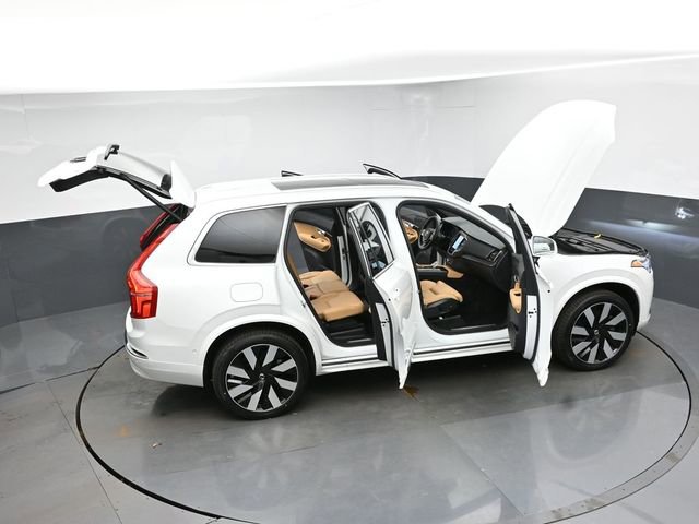 Used 2023 Volvo XC90 T8 Ultimate w/ Protection Package image 51