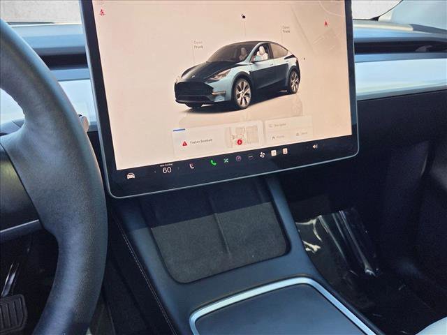 Used 2023 Tesla Model Y Long Range image 14