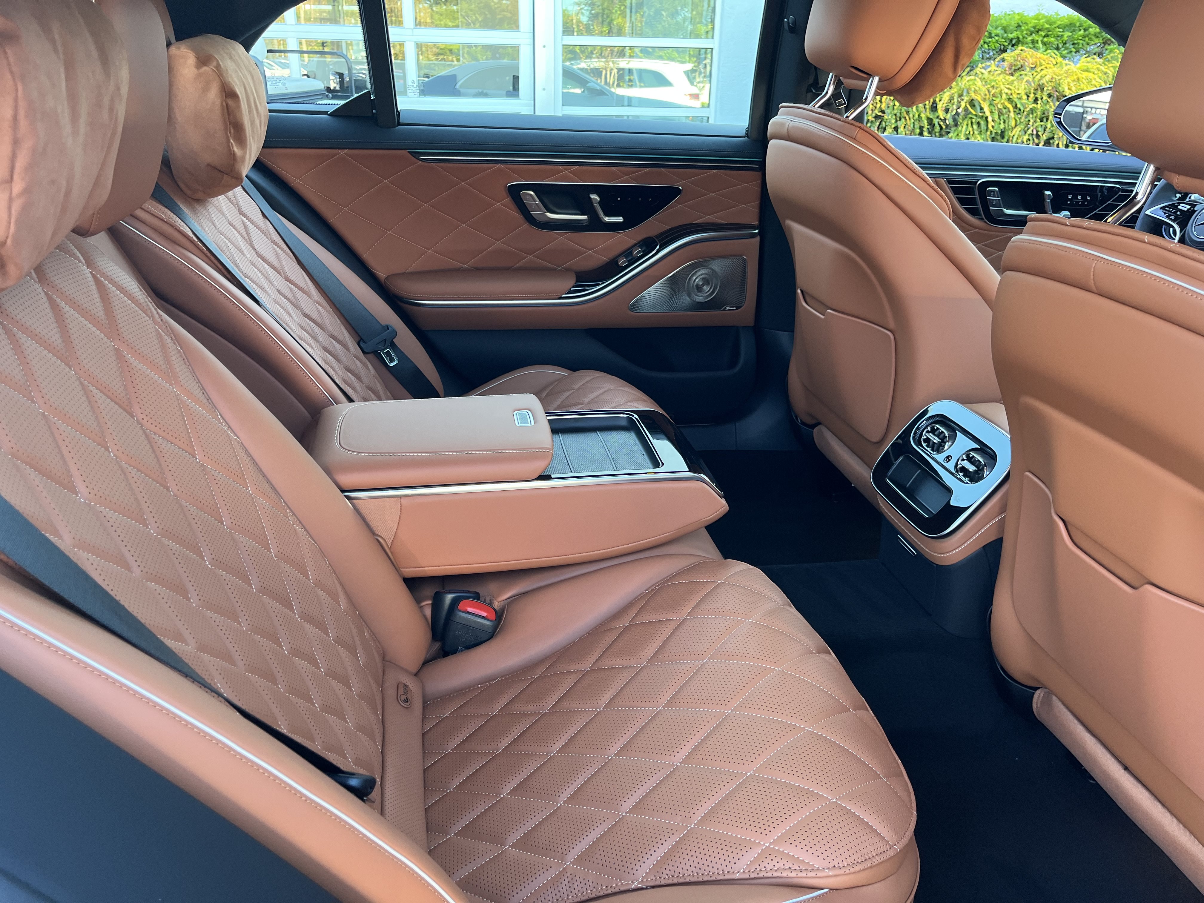 New 2027 Mercedes-Benz S 580 4MATIC Sedan image 19