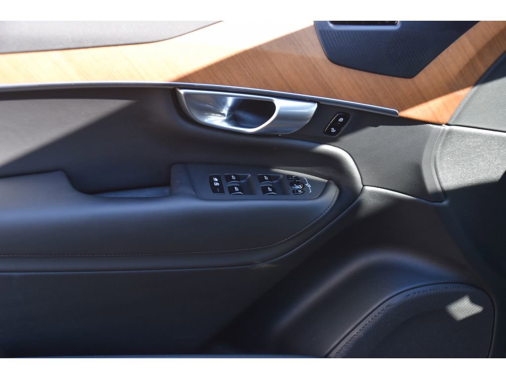 Used 2024 Volvo XC90 T8 Plus w/ Protection Package image 29