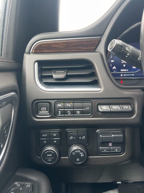 Used 2022 Chevrolet Tahoe High Country AWD/4WD image 46