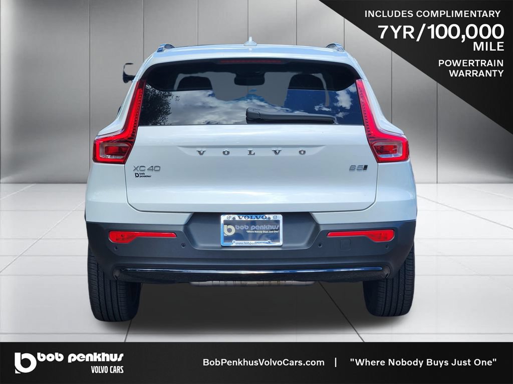 New 2026 Volvo XC40 B5 Plus w/ Protection Package Premier AWD/4WD image 26