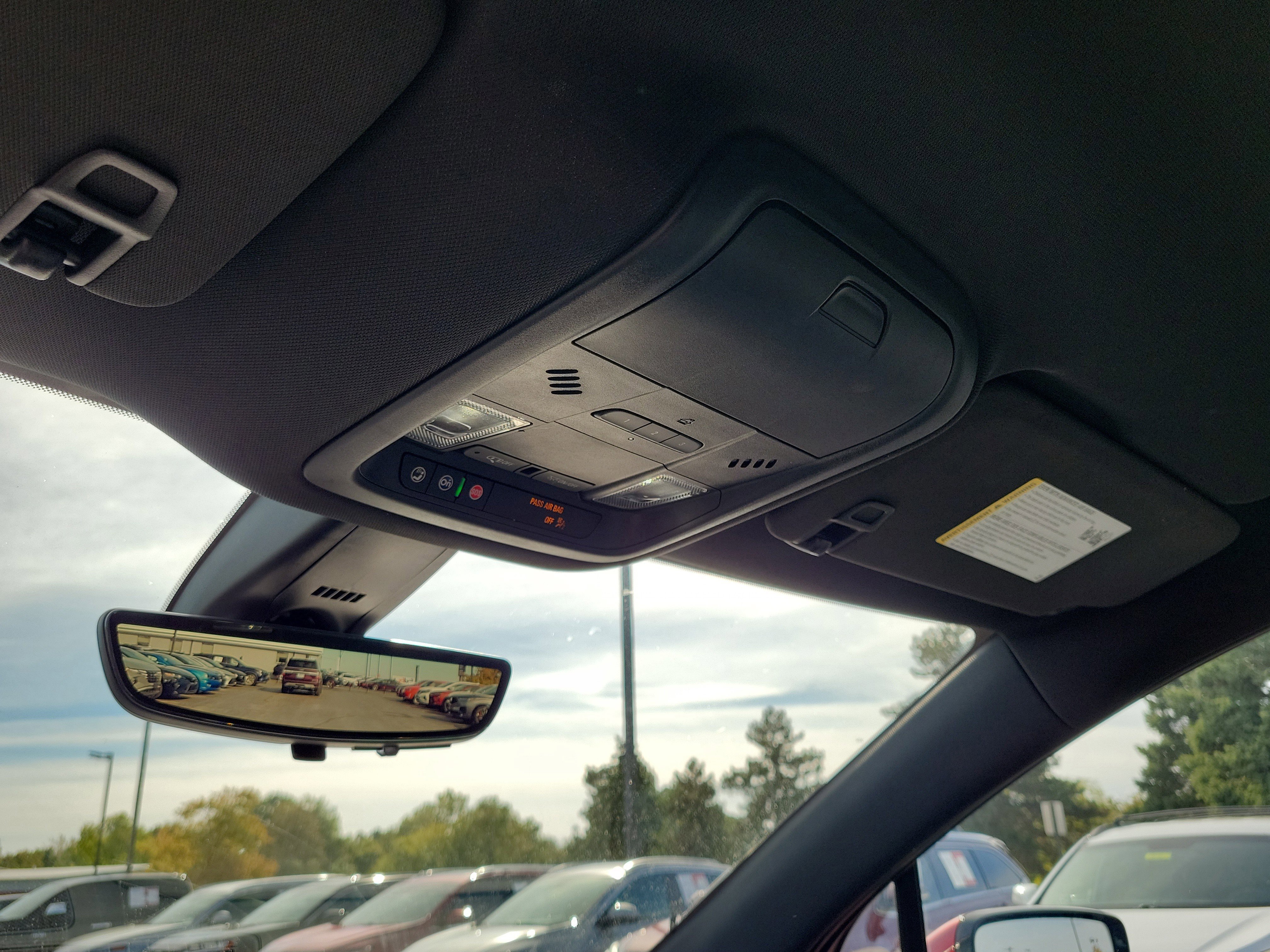 Used 2024 Buick Enclave Premium image 30