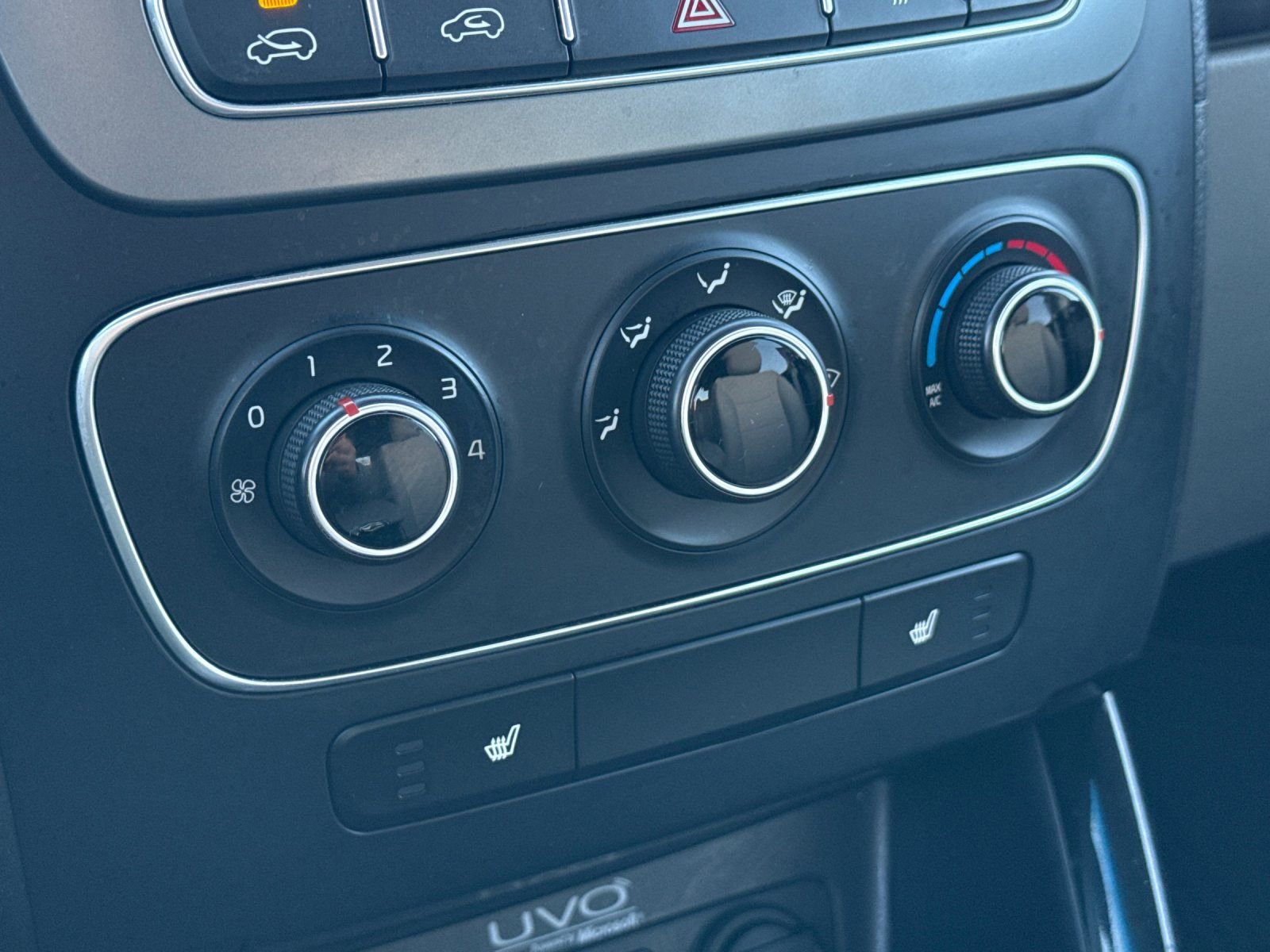 Used 2014 Kia Sorento LX image 21