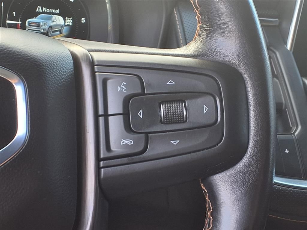 Used 2023 GMC Yukon AT4 image 15