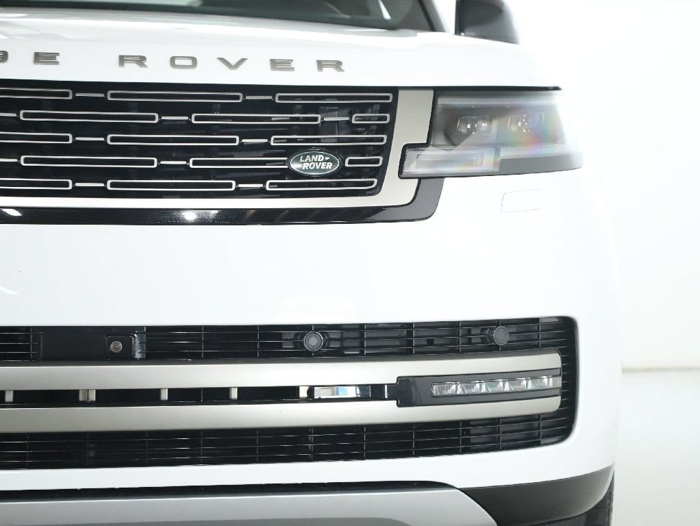 Used 2025 Land Rover Range Rover SE AWD/4WD image 43