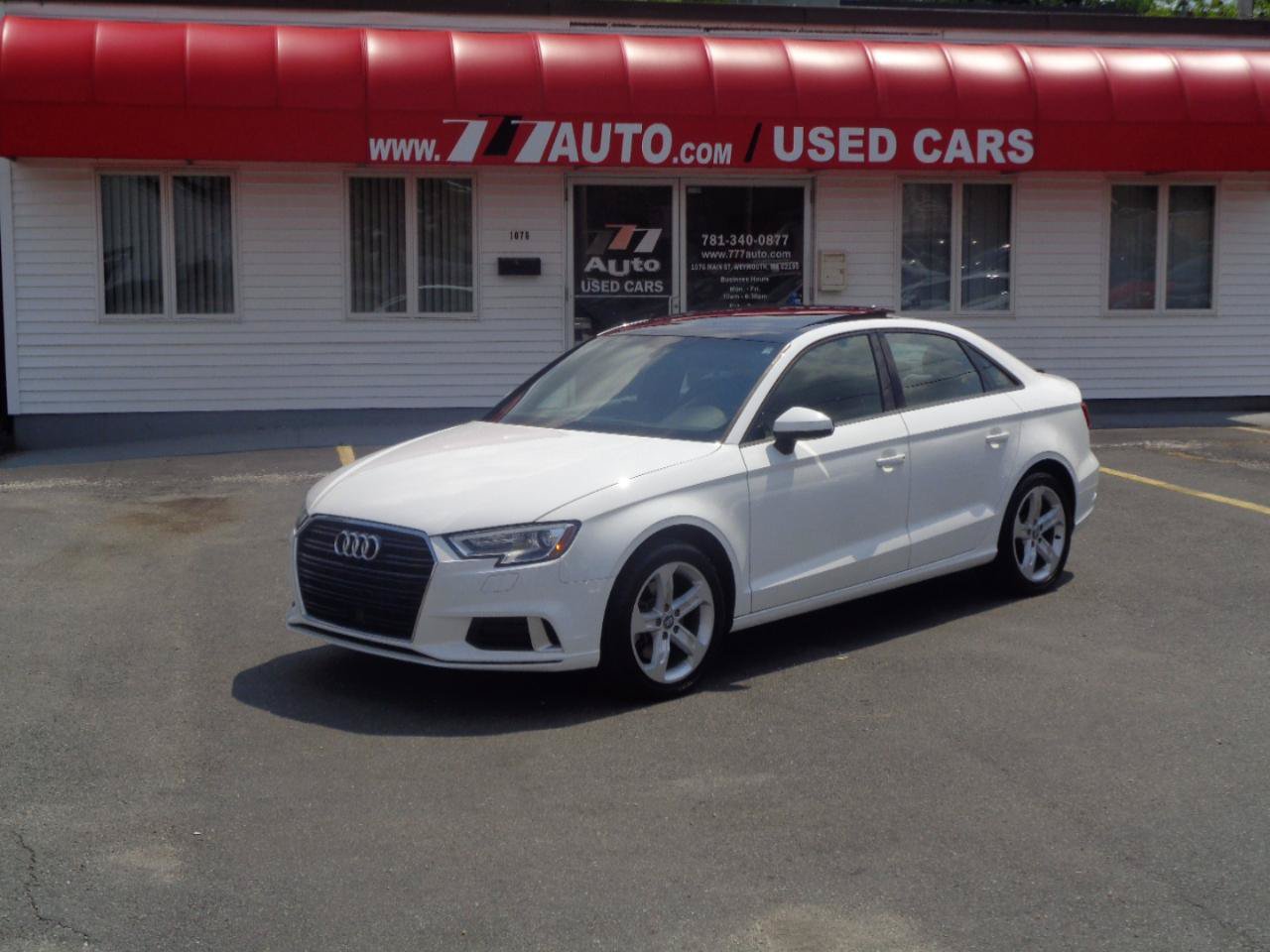 Used 2018 Audi A3 2.0T Premium w/ Convenience Package FWD image 11
