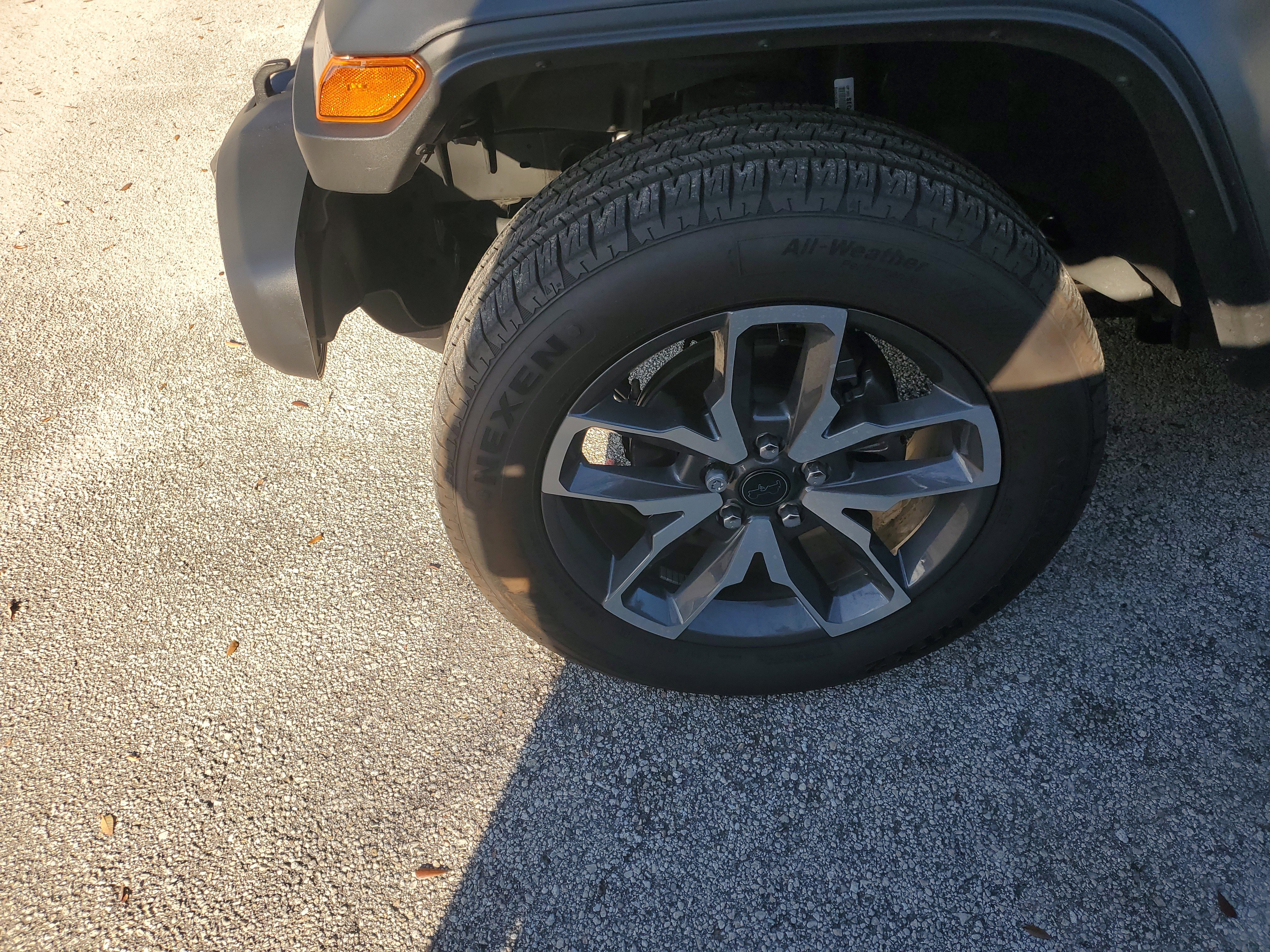 Used 2025 Jeep Wrangler Sport S w/ Convenience Group image 4