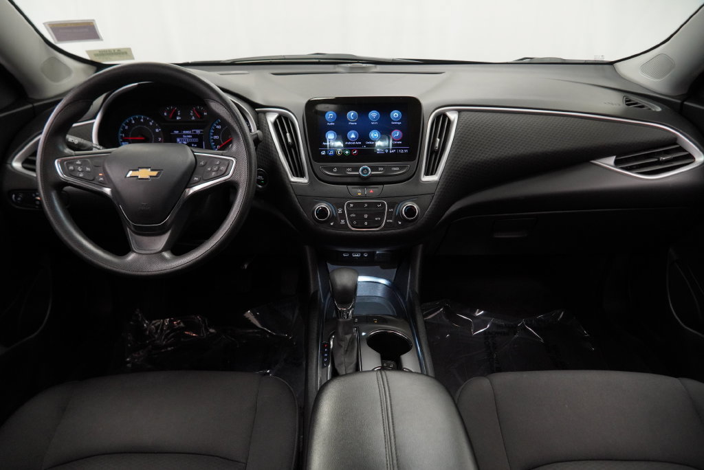 Certified 2024 Chevrolet Malibu LT FWD image 3