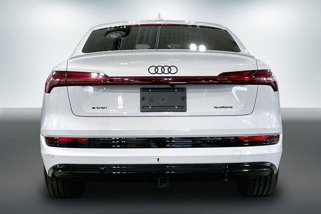 Used 2023 Audi e-tron Prestige w/ Prestige Package image 4