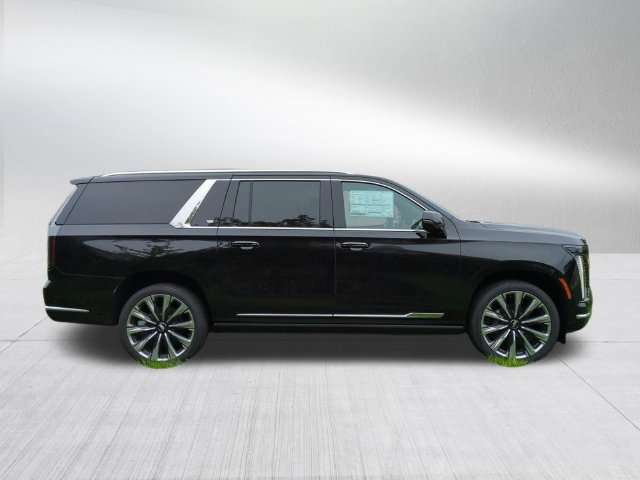 New 2026 Cadillac Escalade ESV Luxury w/ Touring Package AWD/4WD image 4