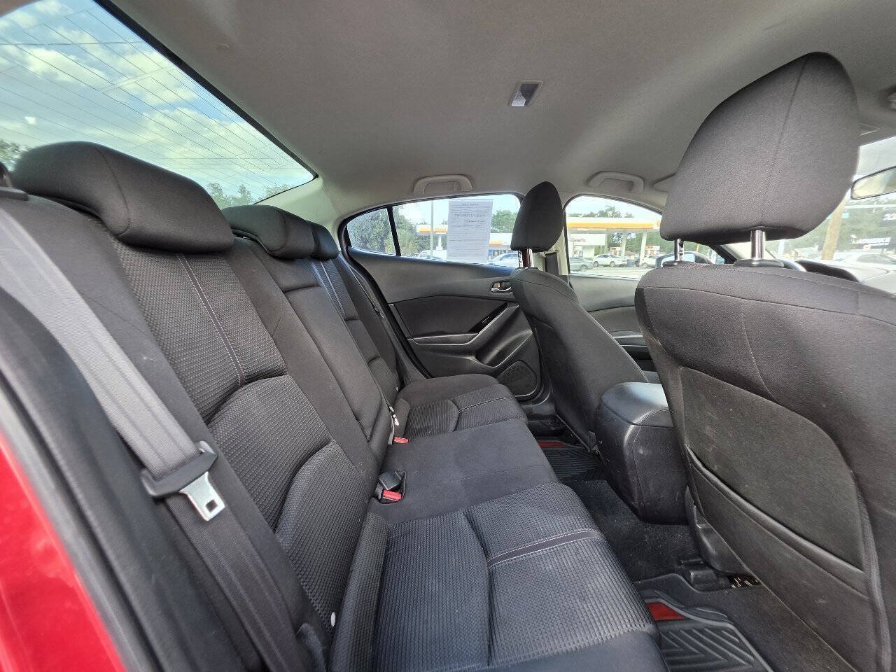 Used 2017 MAZDA MAZDA3 Sport w/ Preferred Equipment Package FWD image 11
