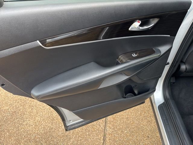 Used 2020 Kia Sorento FWD V6 image 11