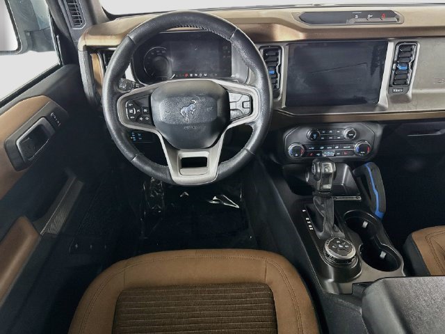 Used 2021 Ford Bronco Outer Banks AWD/4WD image 16