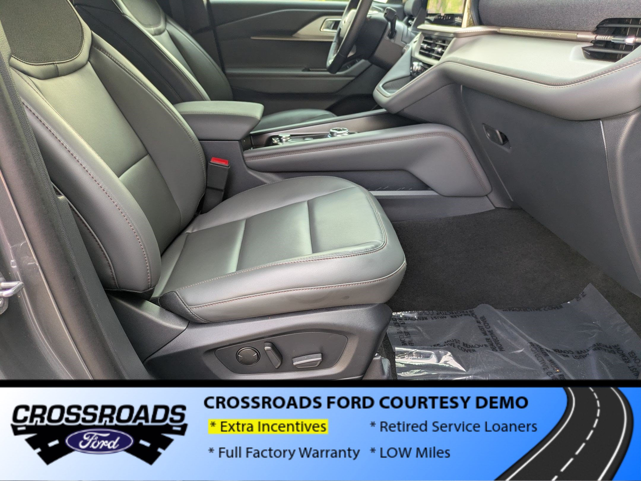 New 2026 Ford Explorer Active w/ Active Comfort Package AWD/4WD image 39