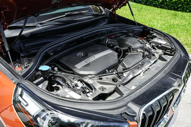Used 2023 BMW X1 xDrive28i AWD/4WD image 18