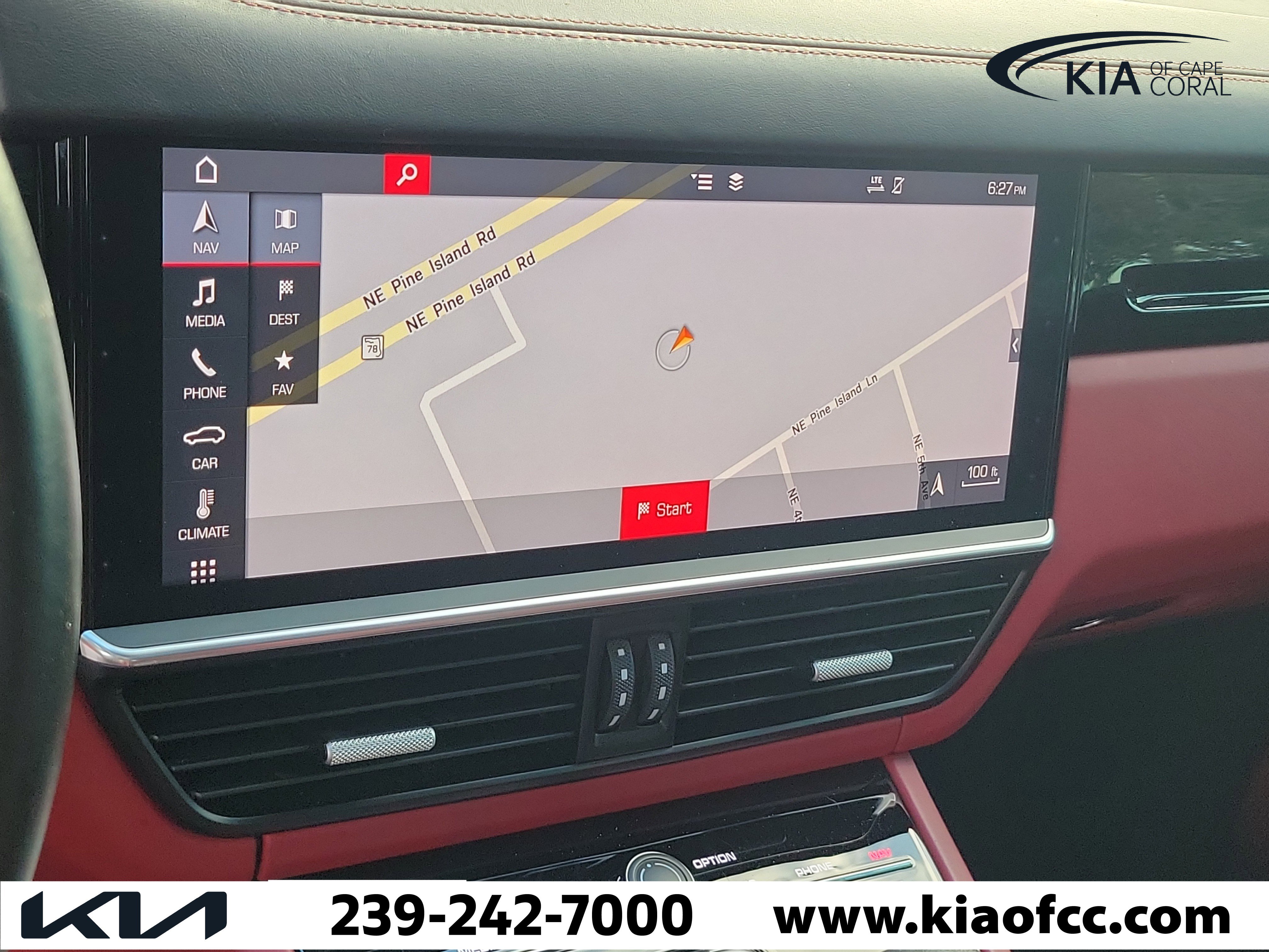 Used 2019 Porsche Cayenne AWD/4WD image 25