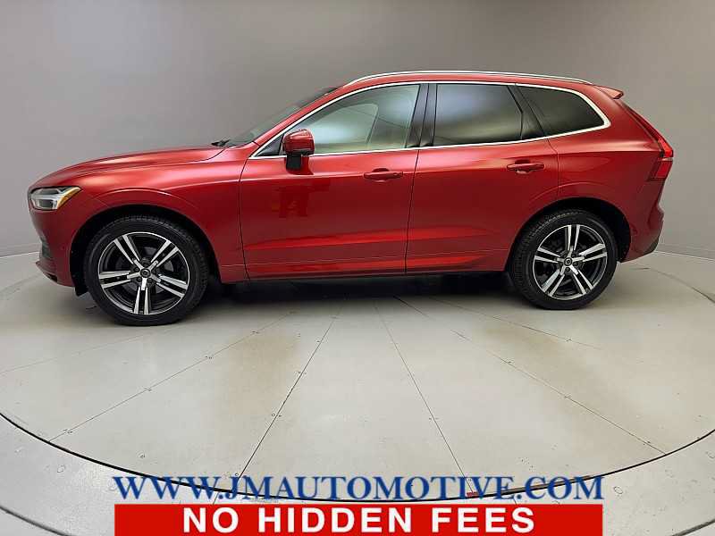 Used 2019 Volvo XC60 T5 Momentum w/ Multimedia Package AWD/4WD image 2