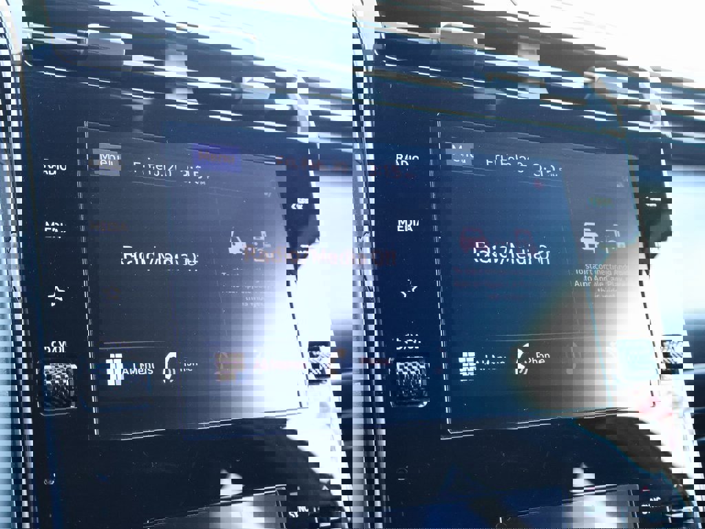 Certified 2022 Hyundai Santa Cruz SEL Premium w/ Cargo Package image 34