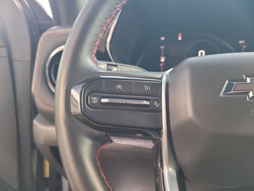 Used 2023 Chevrolet Colorado Z71 w/ Z71 Convenience Package 2 image 14