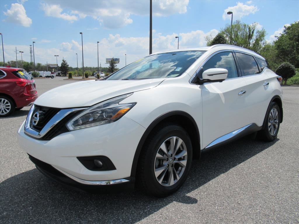 Used 2018 Nissan Murano SL w/ Moonroof Package image 3