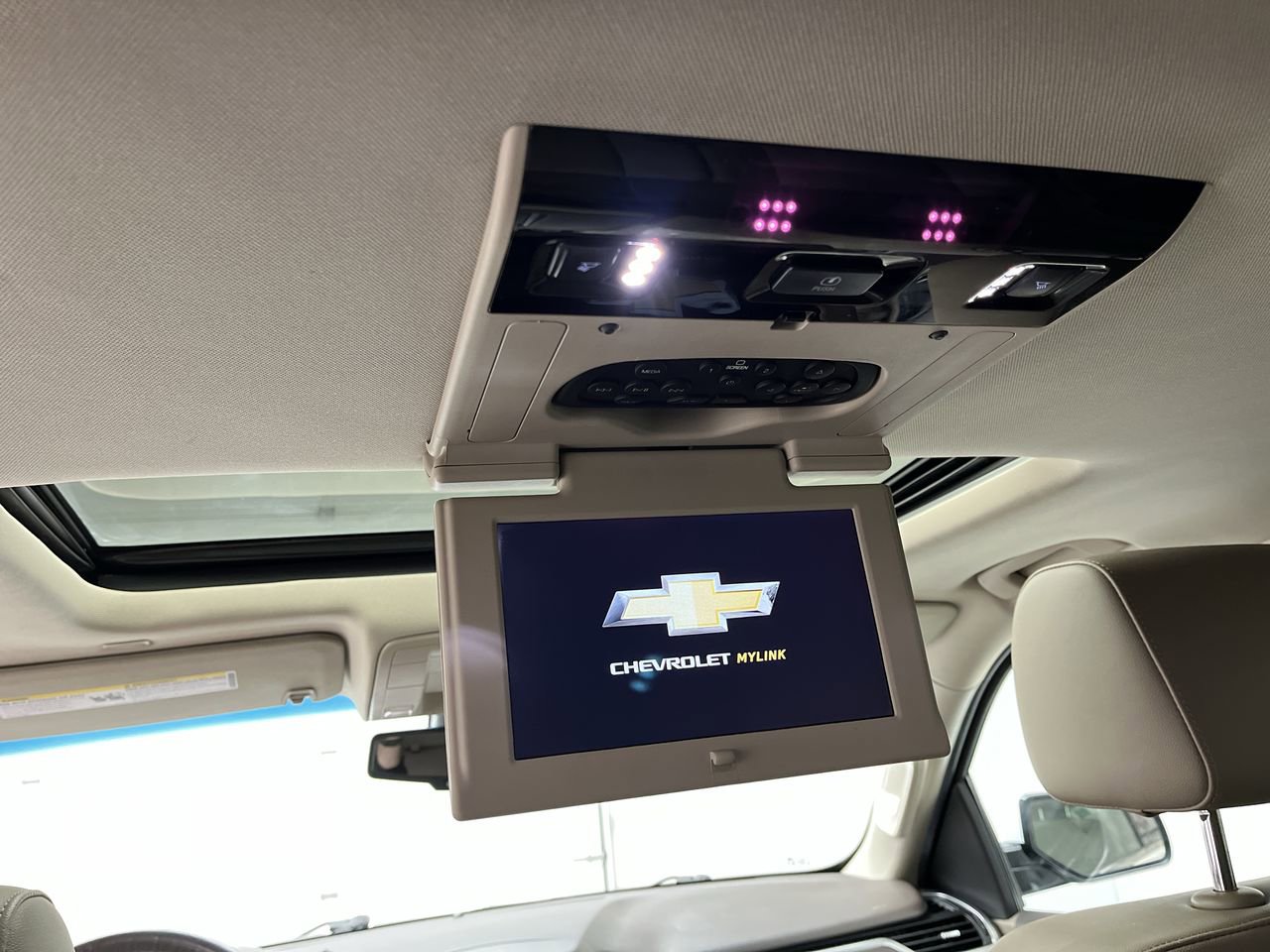 Used 2018 Chevrolet Tahoe LT image 8