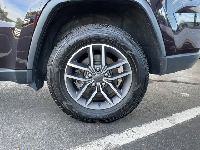 Used 2021 Jeep Grand Cherokee Limited AWD/4WD image 36