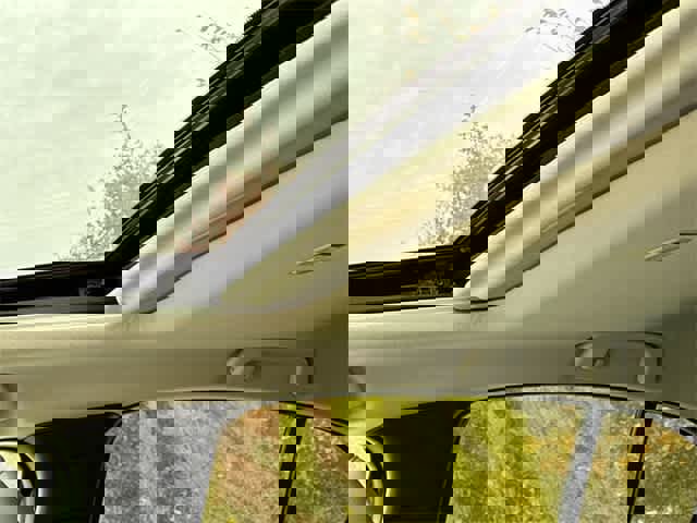 Used 2021 MAZDA MAZDA3 s image 32