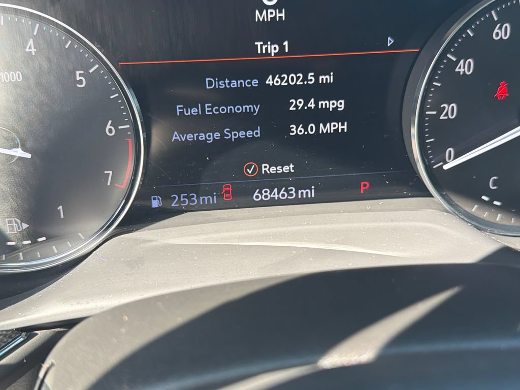 Used 2022 Buick Envision Essence w/ Safety Package FWD image 16