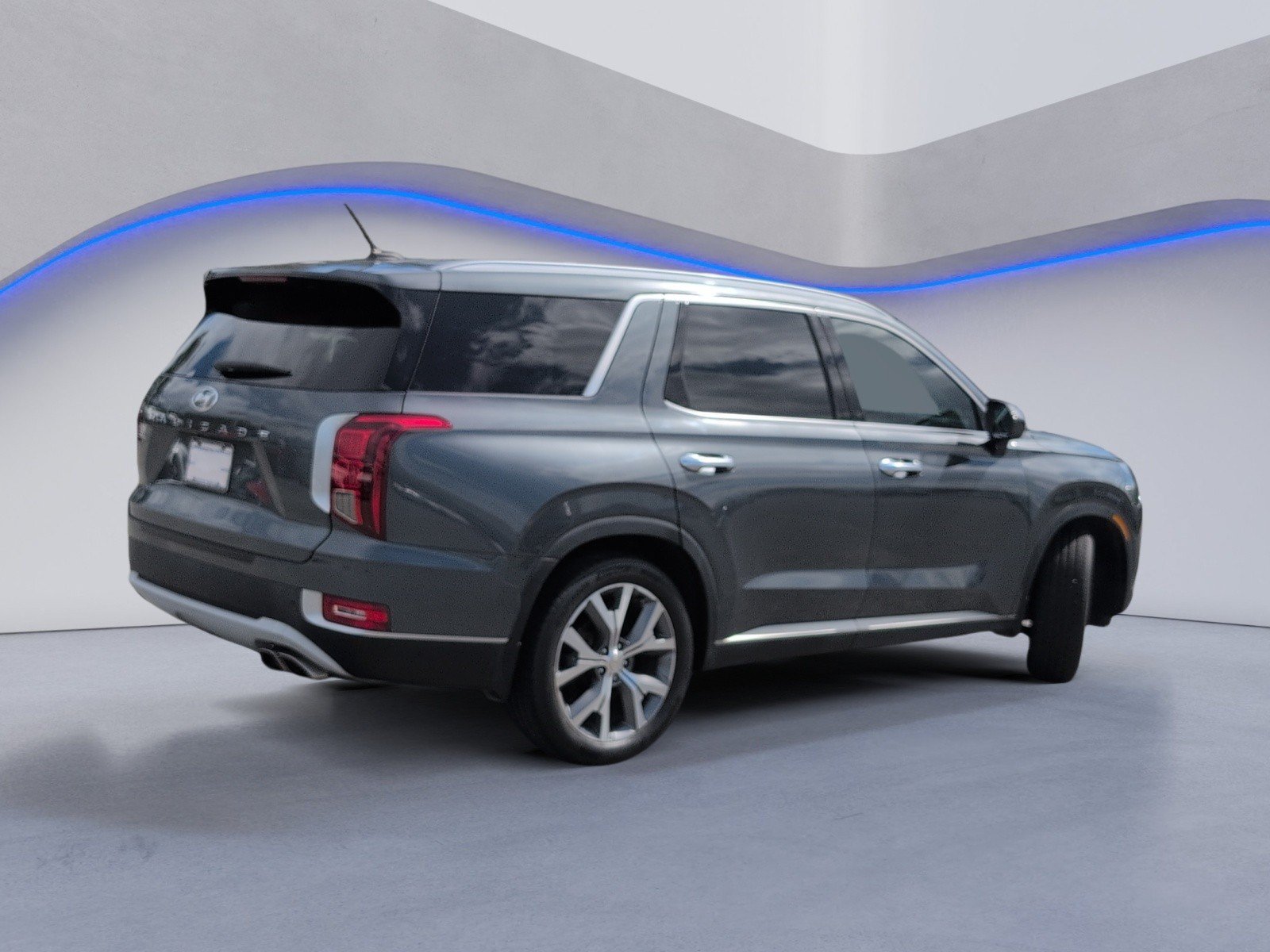 Used 2024 Hyundai Palisade Limited FWD image 4