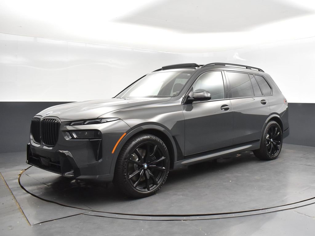 New 2026 BMW X7 xDrive40i w/ Executive Package image 3