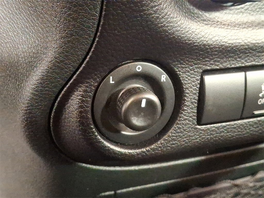 Used 2018 Jeep Wrangler Unlimited Sport S image 18