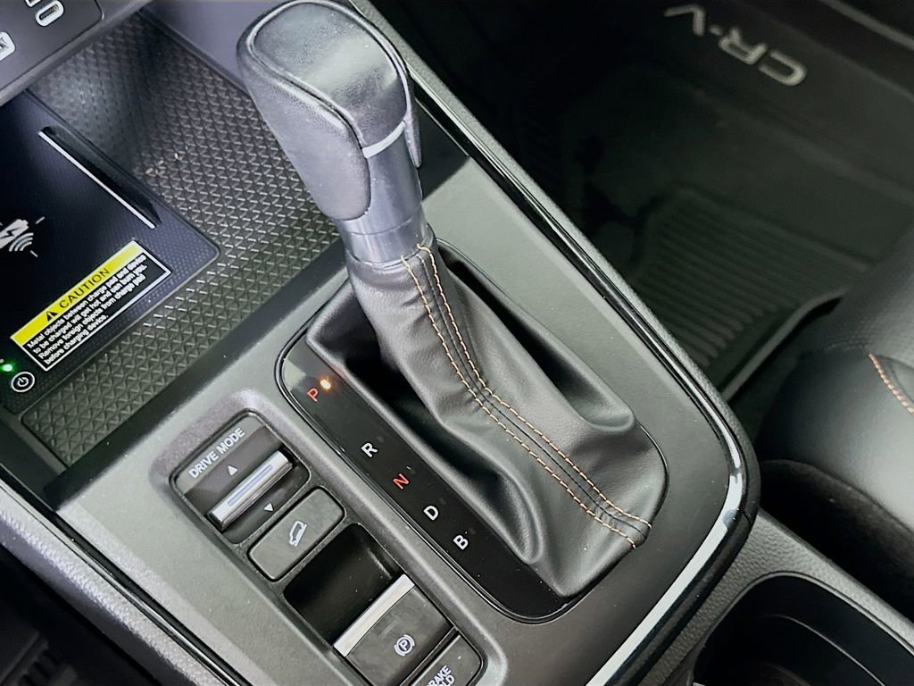 Used 2024 Honda CR-V Sport Touring image 33