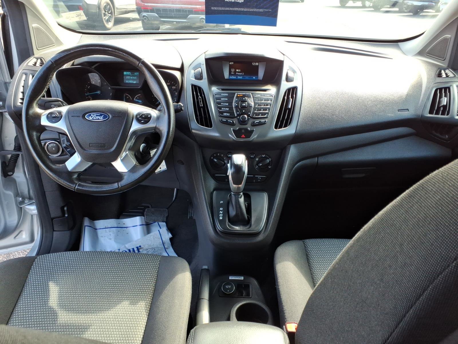 Certified 2018 Ford Transit Connect XL image 13