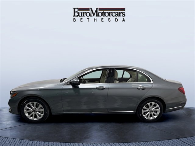 Used 2020 Mercedes-Benz E 350 4MATIC Sedan image 2