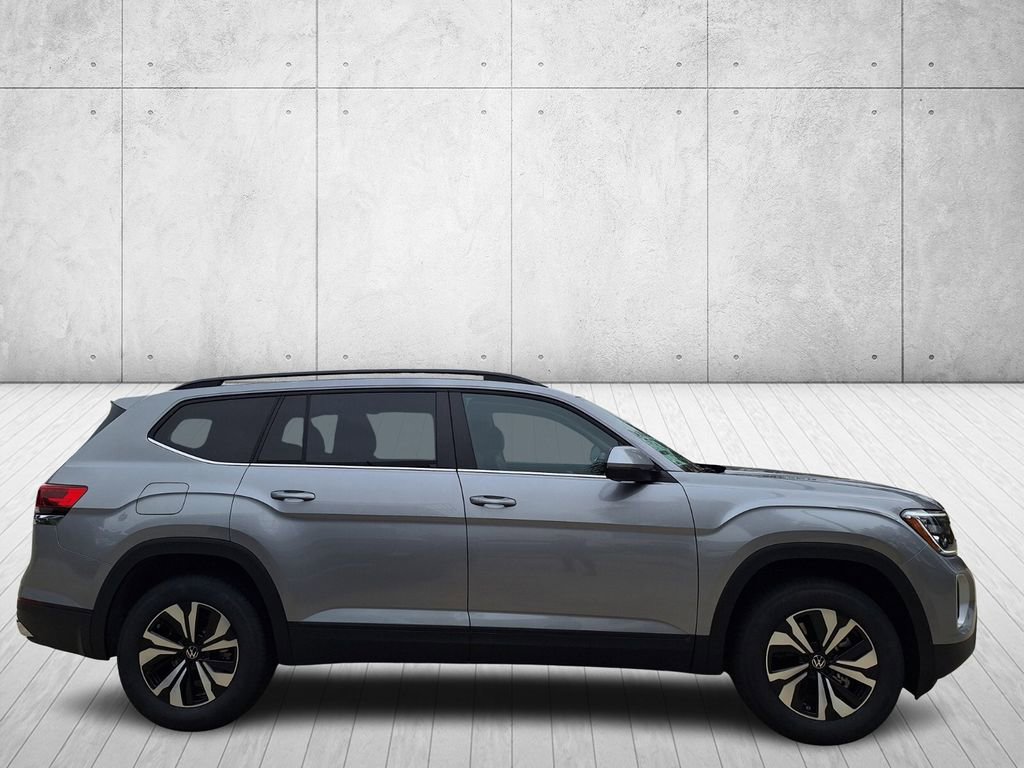 New 2026 Volkswagen Atlas SE image 5