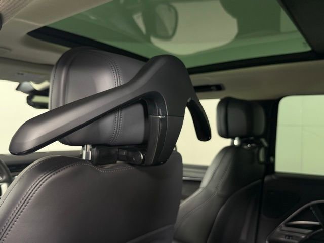 New 2025 Land Rover Range Rover SE image 22