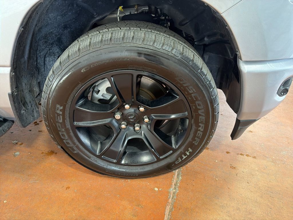 Used 2023 RAM 1500 Big Horn image 10