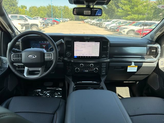 New 2026 Ford F250 Lariat w/ Black Appearance Package AWD/4WD image 16