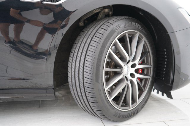 Used 2019 Maserati Ghibli S Q4 AWD/4WD image 52