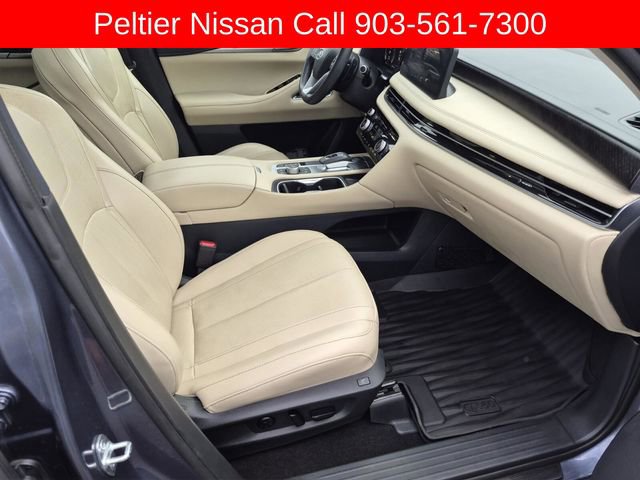 Used 2023 INFINITI QX60 Sensory w/ Vision Package AWD/4WD image 11