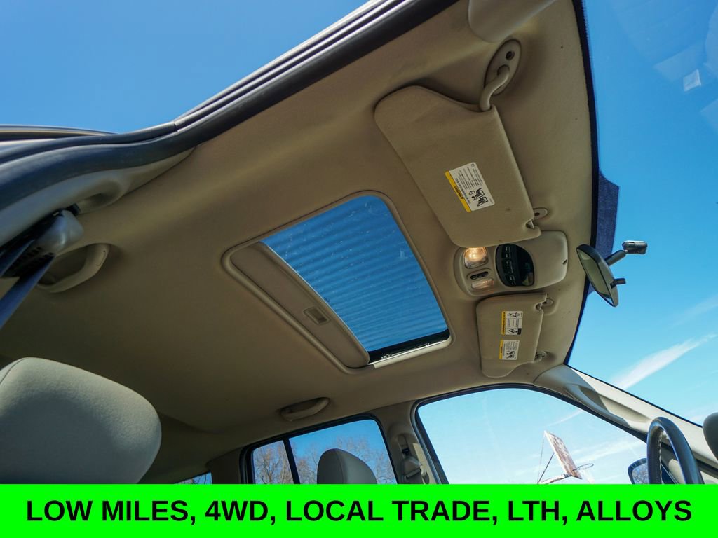 Used 2005 Jeep Liberty Limited w/ Trailer Tow Group image 25