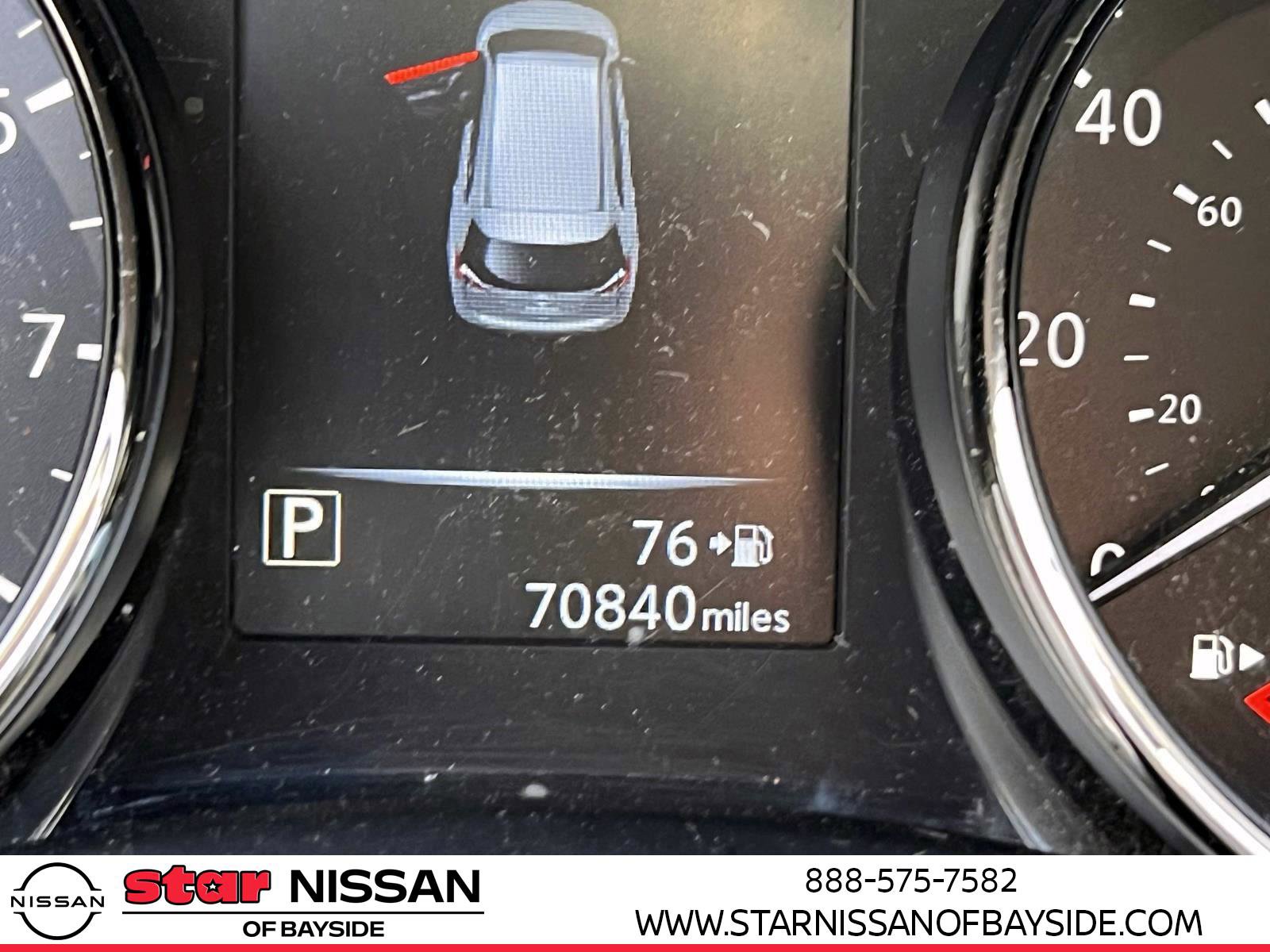 Used 2017 Nissan Rogue SV image 26