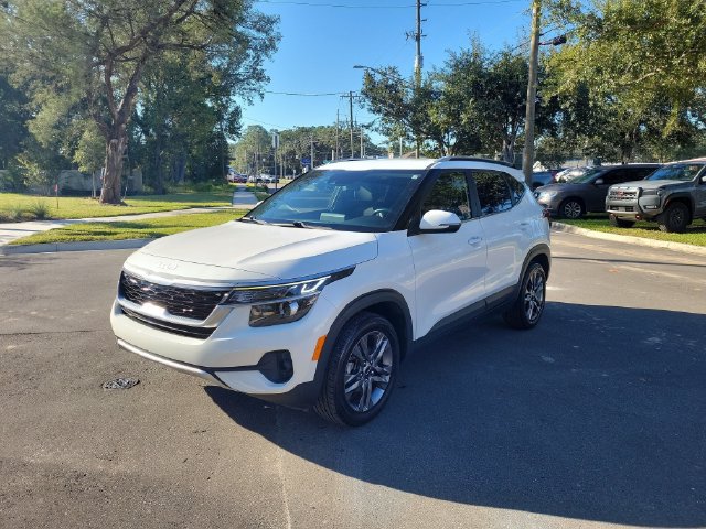 Used 2023 Kia Seltos S FWD image 4