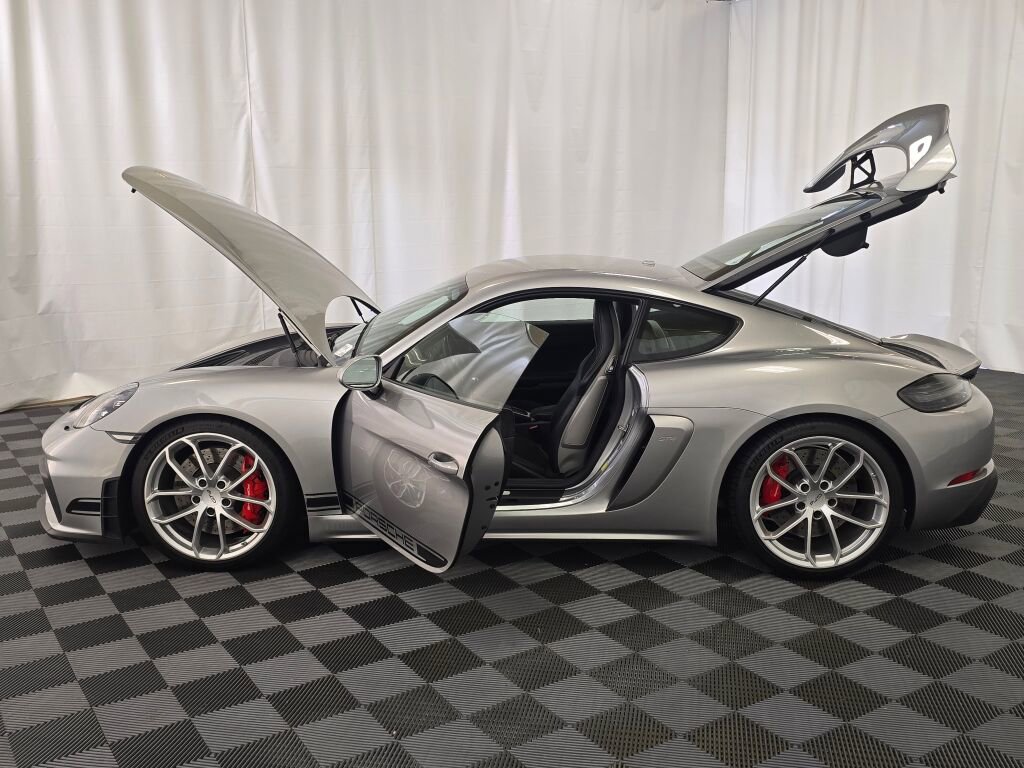 Certified 2020 Porsche 718 Cayman GT4 image 13