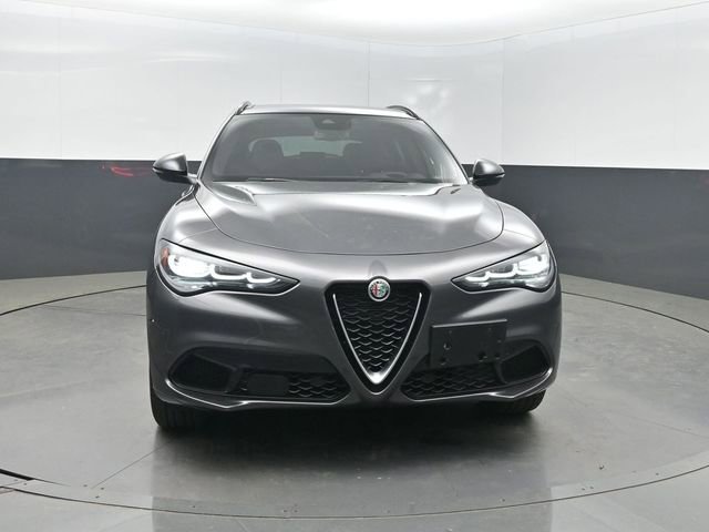 Used 2024 Alfa Romeo Stelvio Ti image 35